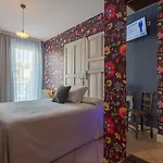 Отель Maximilian 3*