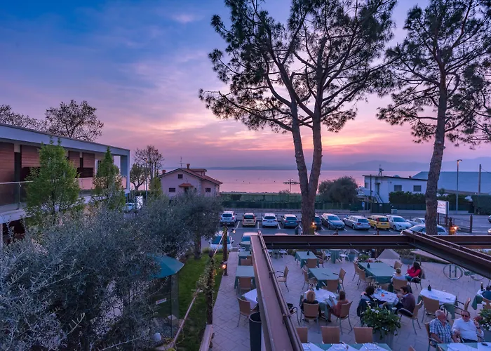 Maximilian 바르돌리노