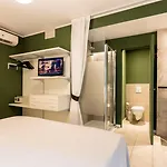 Otel Maximilian 3*