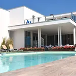 Maximilian 3* Bardolino