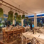 Maximilian Hotel 3*