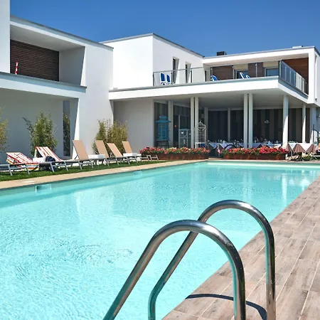 Maximilian Otel Bardolino