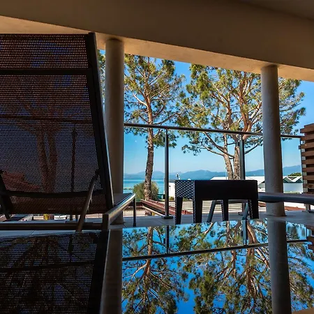 Maximilian Otel Bardolino