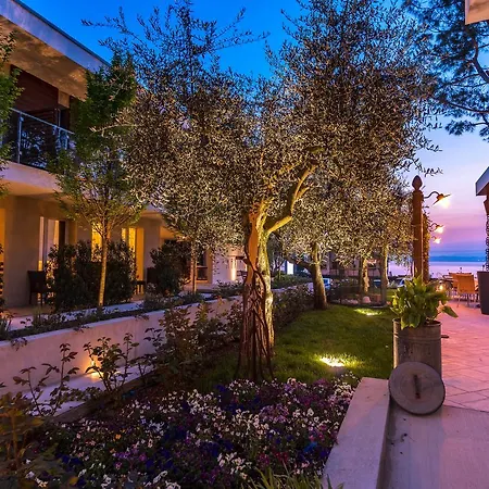 Hotel Maximilian Bardolino