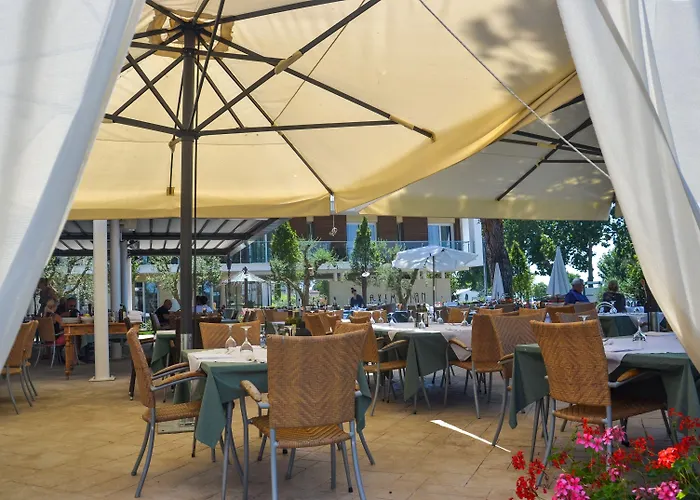 Hotel Maximilian Bardolino