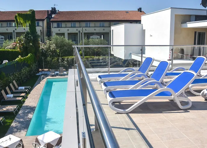 Maximilian 3* Bardolino