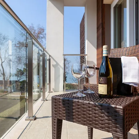 ホテル Maximilian バルドリーノ