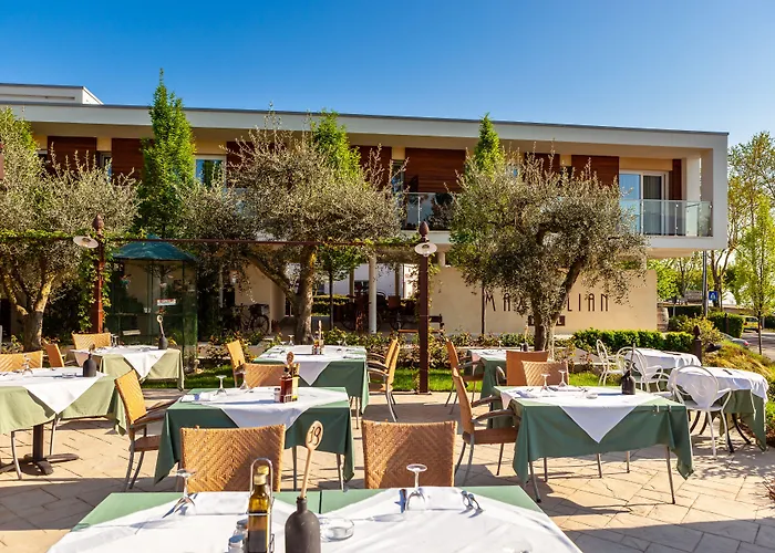 Maximilian 3* Bardolino